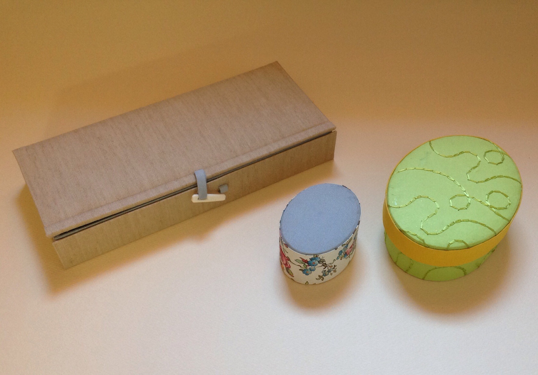 oval box oval box