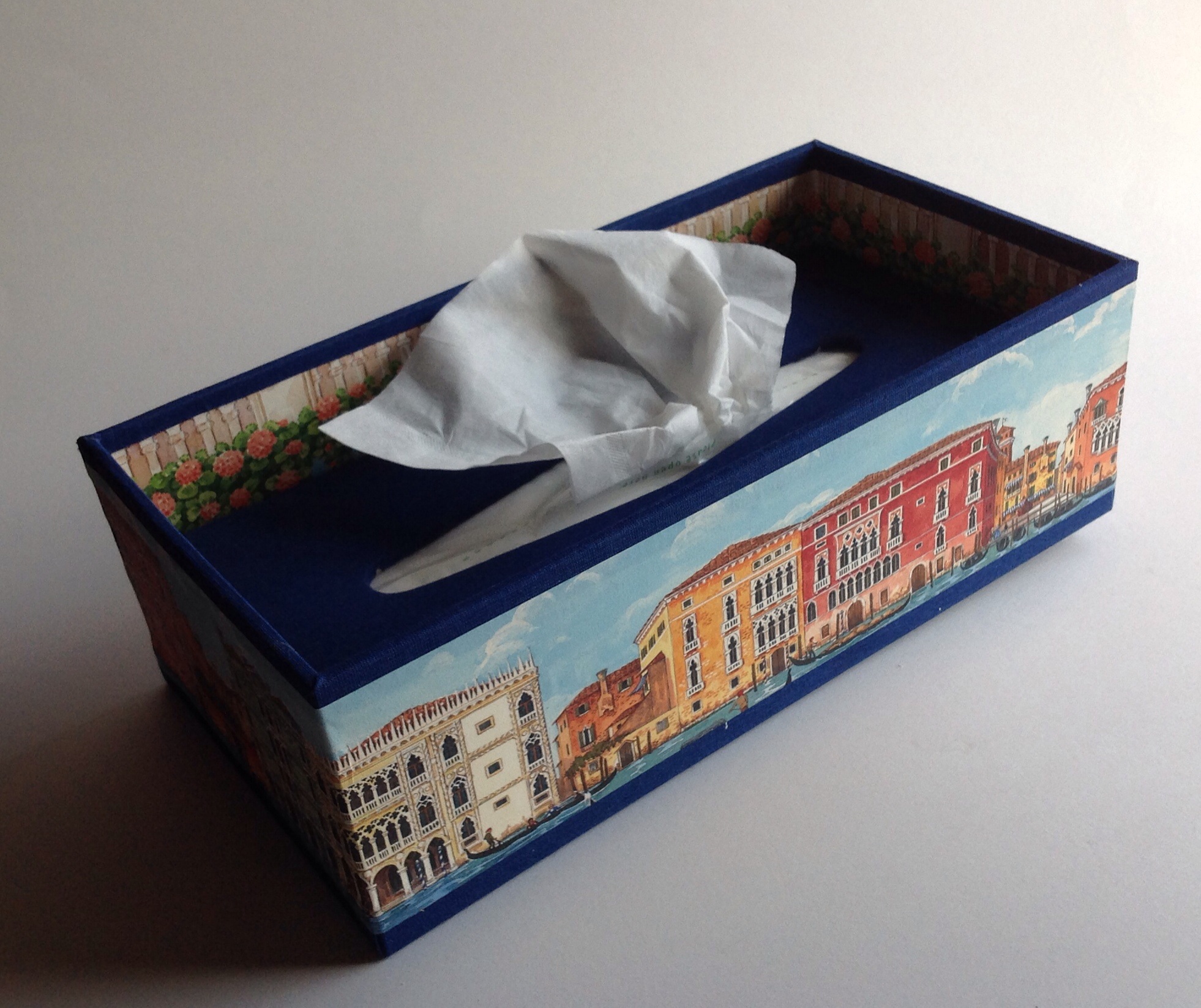 tissue box