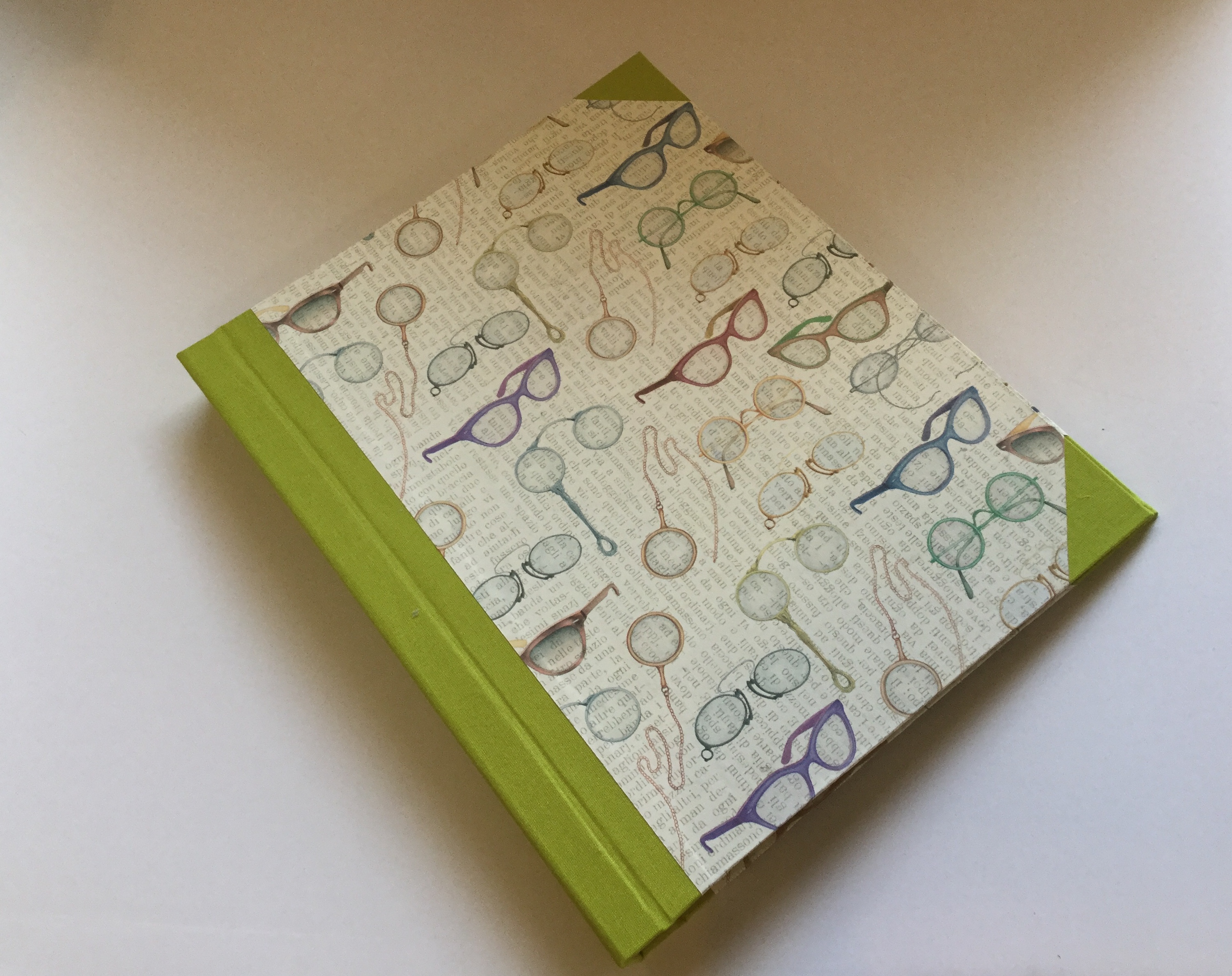 A4 binder